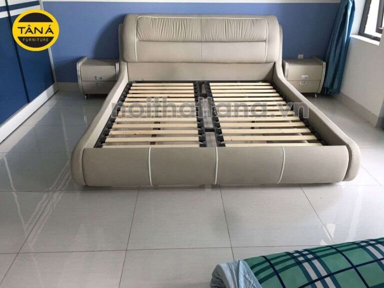 Những mẫu giường gỗ châu Âu tạo nên tính đặc biệt khi không tinh giản mà chỉ nâng cấp chất liệu sử dụng để tăng giá trị khi sở hữu. 