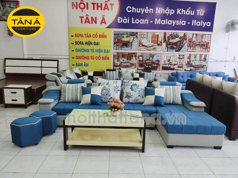 sofa chân gỗ khuyến mãi tphcm