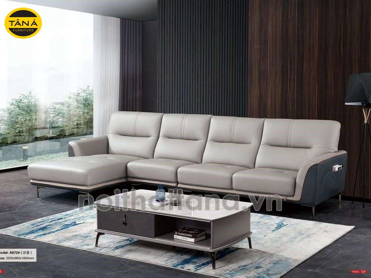 Sofa màu trắng xám chân sắt phong cách châu Âu kiểu cách đơn giản nhưng cũng không kém phần ấn tượng. Chất liệu vải giả da êm ái sẽ khiến bạn hài lòng. 