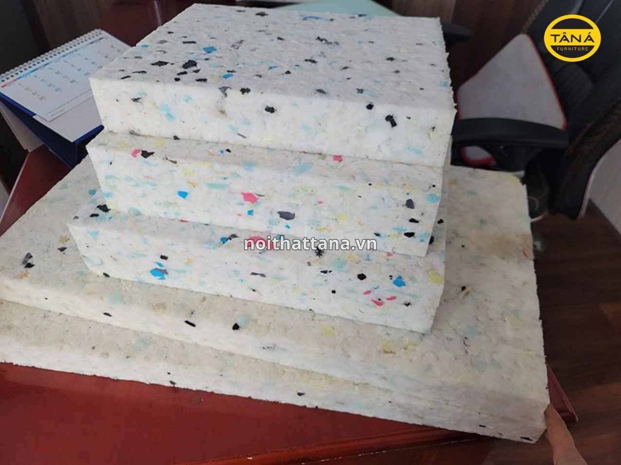 Đệm Mút Sofa Có Những Loại Nào? Cách Chọn Đệm Êm, Bền, Không Dễ Xẹp 5 d40 1